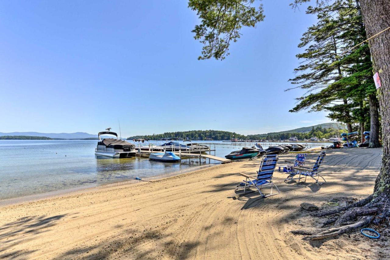 Lake Getaway Walk Across Street To Private Beach! Gilford Luaran gambar